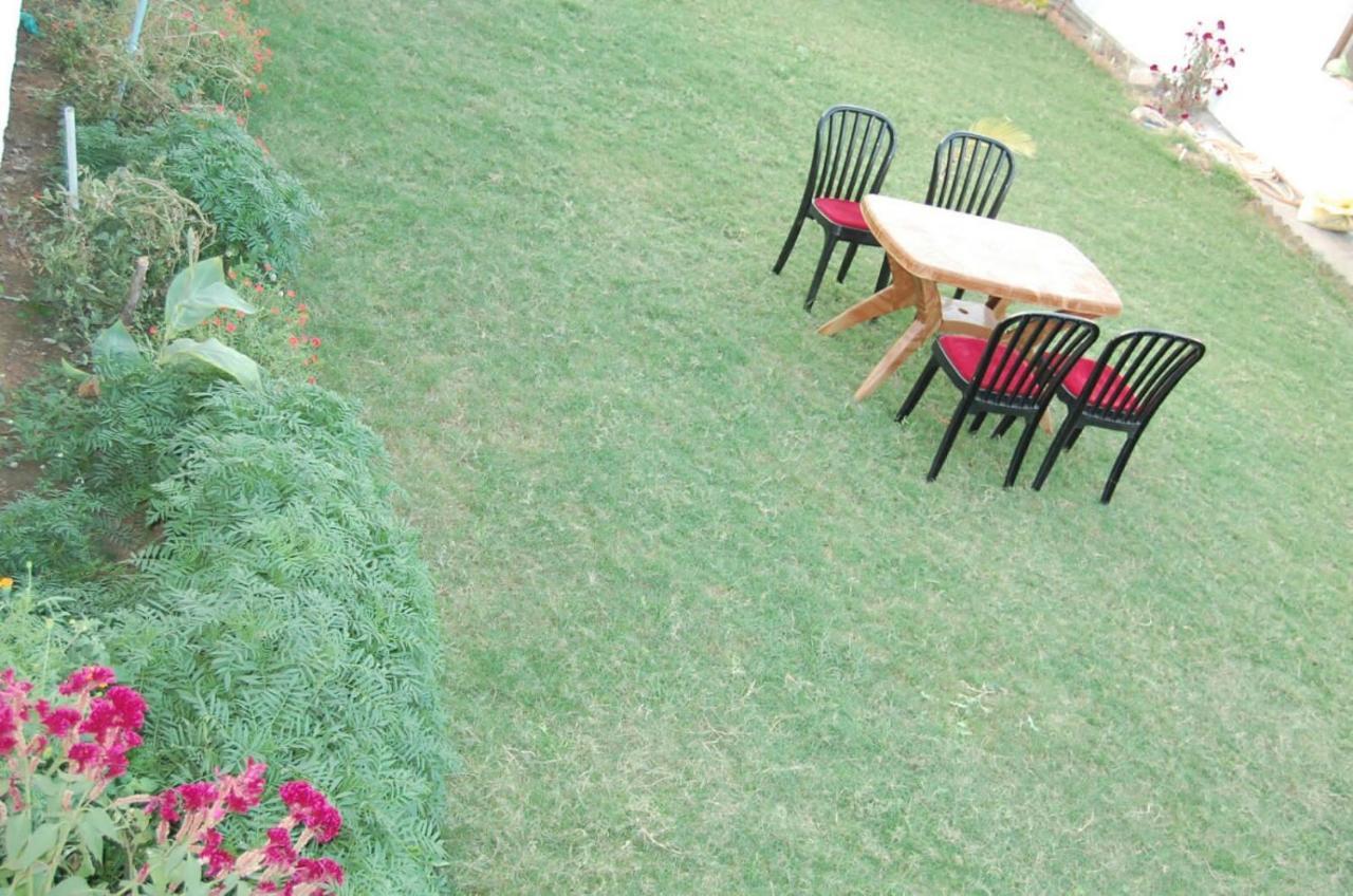 Prem Home Stay Khajurāho Exteriör bild