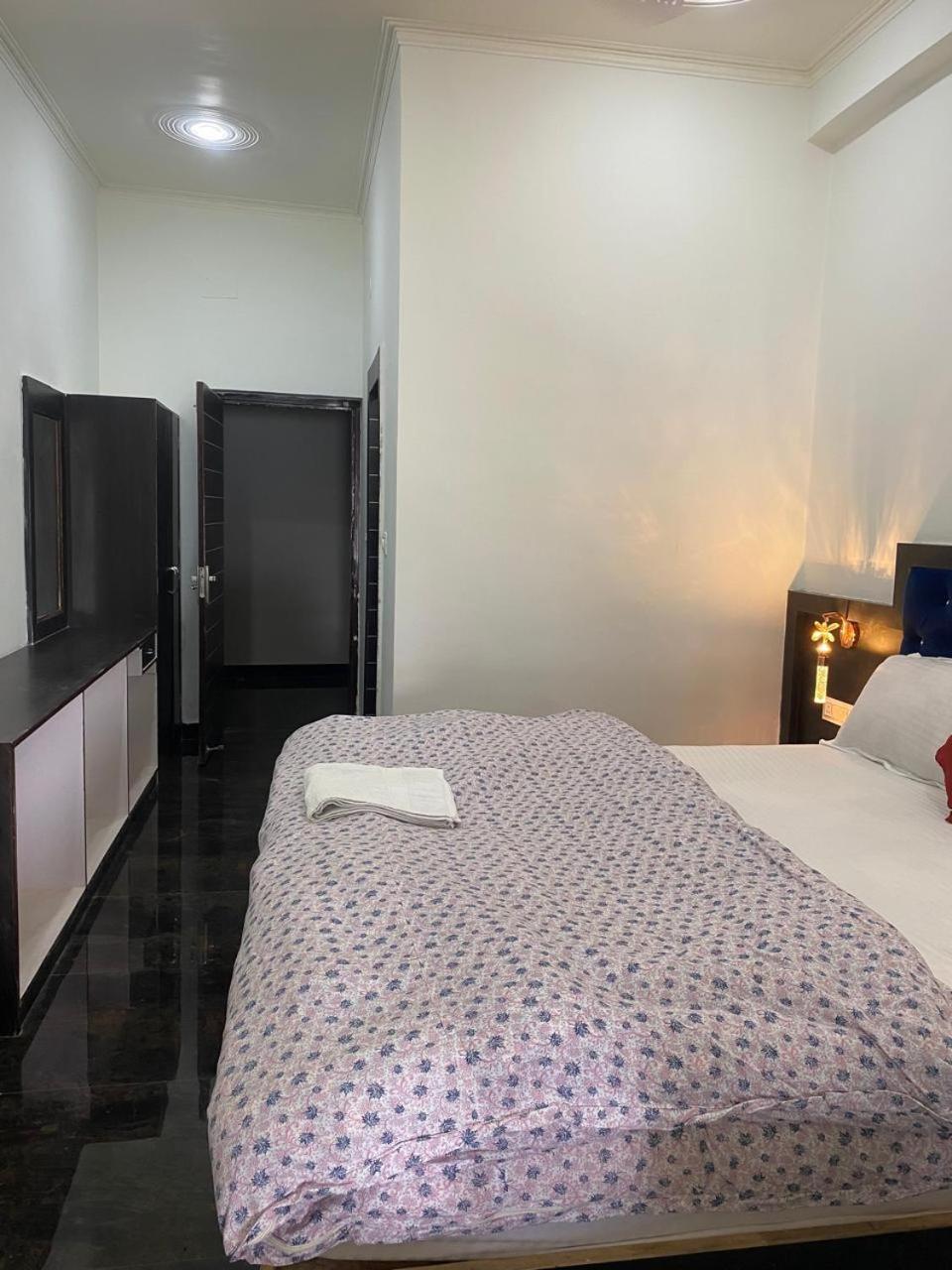 Prem Home Stay Khajurāho Exteriör bild